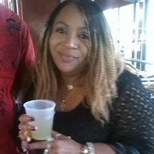 Meet your Posher, Tina